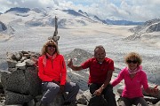 97 Alla crocetta di vetta di Punta Venerocolo (3323 m) con Pian di neve